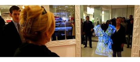K�yafetleri giymeden deneyin